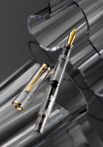 最新情報一覧[限定品 ペリカン〈Pelikan〉万年筆クラシック